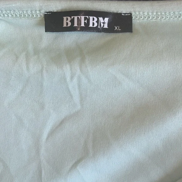 Cute NWOT midi dress - Picture 5 of 6